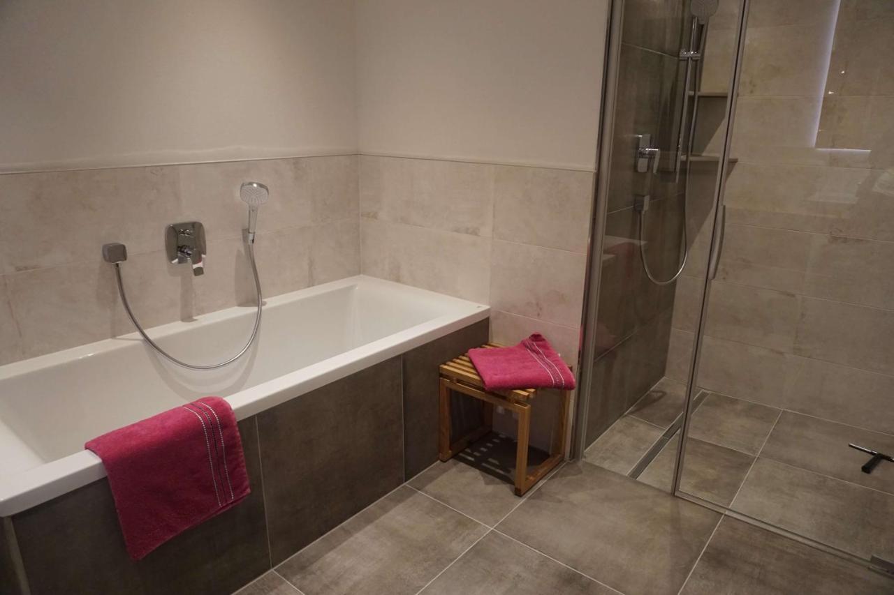Appartements Blumenwiese ラムサウ・アム・ダッハシュタイン エクステリア 写真
