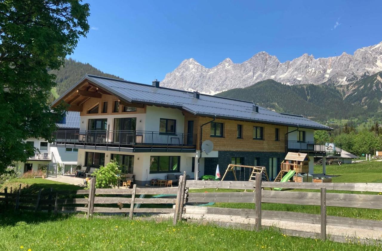 Appartements Blumenwiese ラムサウ・アム・ダッハシュタイン エクステリア 写真